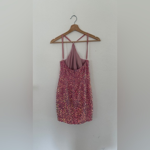 Helsi Abby Sequin Halter Minidress - Picture 5 of 8